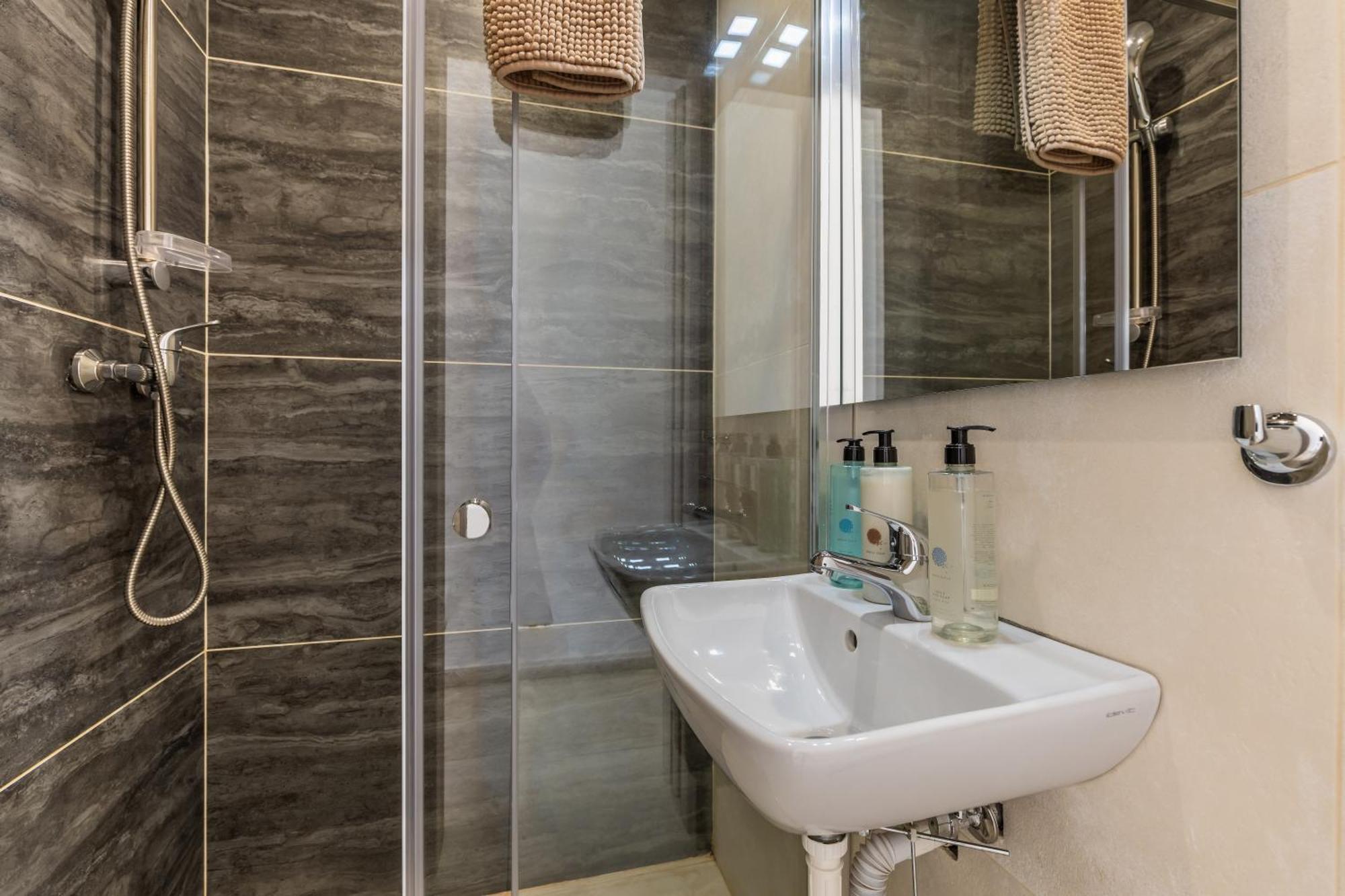 Xemx Sabiha Suite 5 Min Walk From St Julians San Gwann Экстерьер фото
