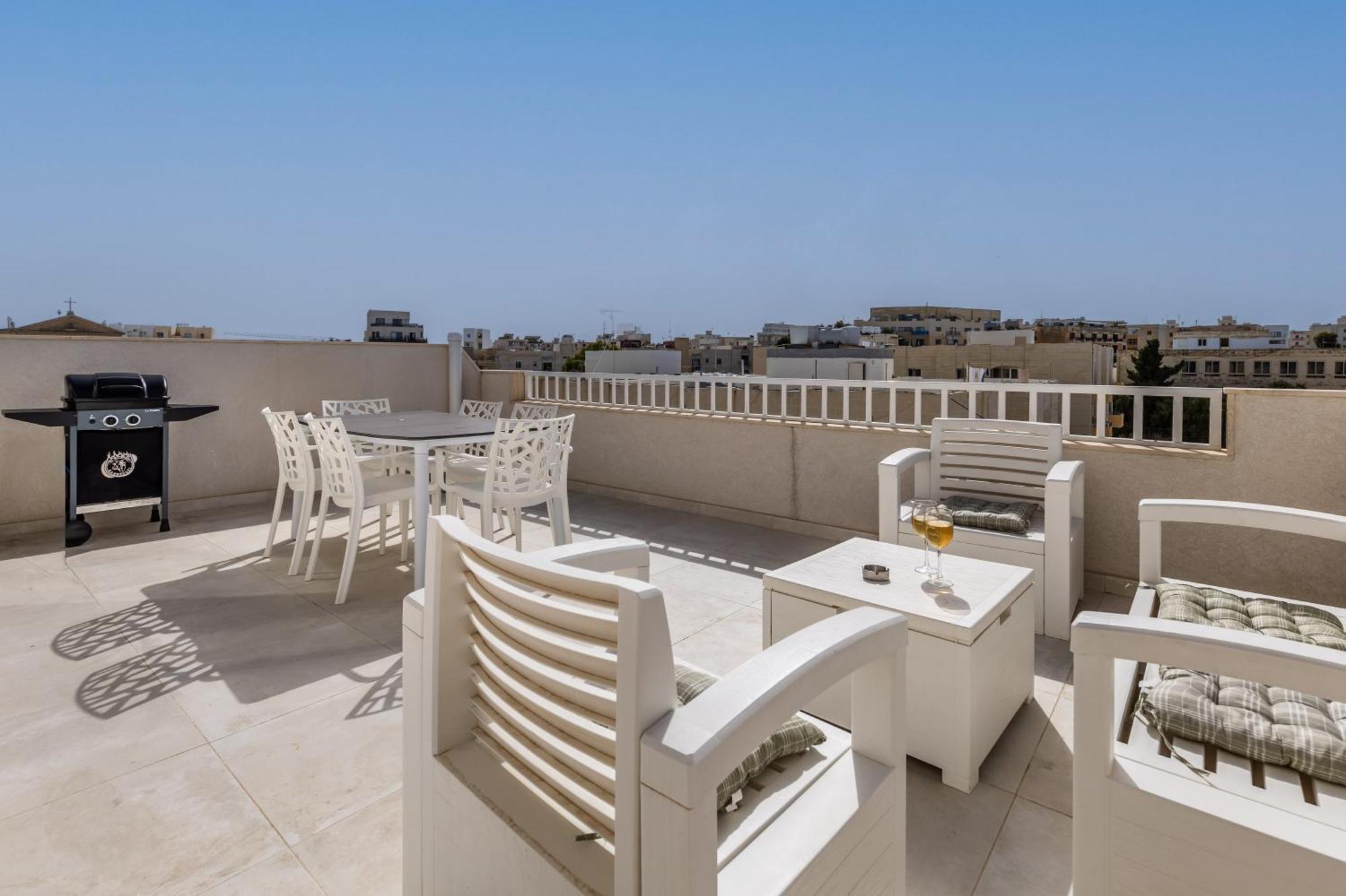 Xemx Sabiha Suite 5 Min Walk From St Julians San Gwann Экстерьер фото